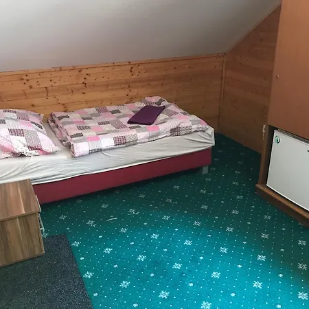 Vranovska Prehrada Maison d'hôtes *